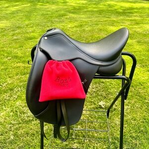Boss mare stirrup covers